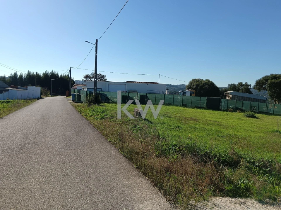 Terreno para Venda em A dos Negros Foto 3