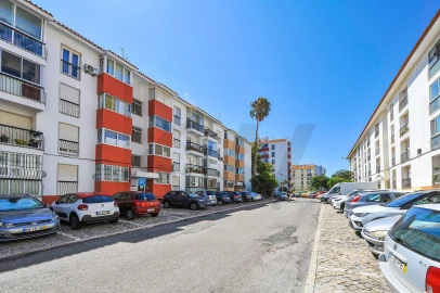 Apartamento T3 para Venda em Alcabideche