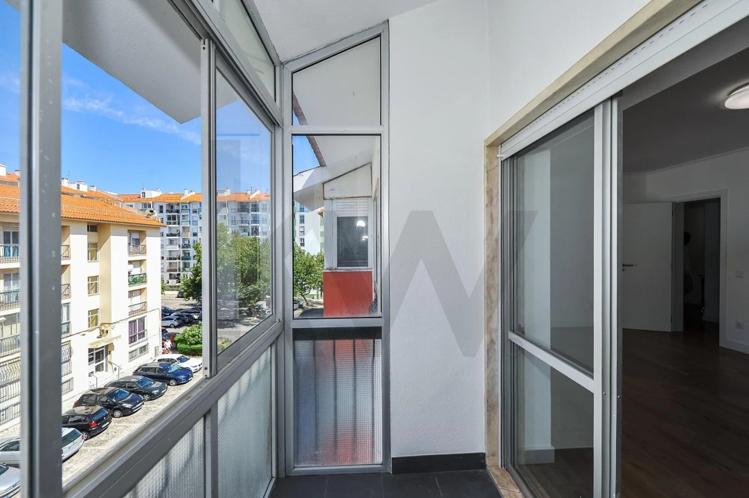 Apartamento T3 para Venda em Alcabideche Foto 12
