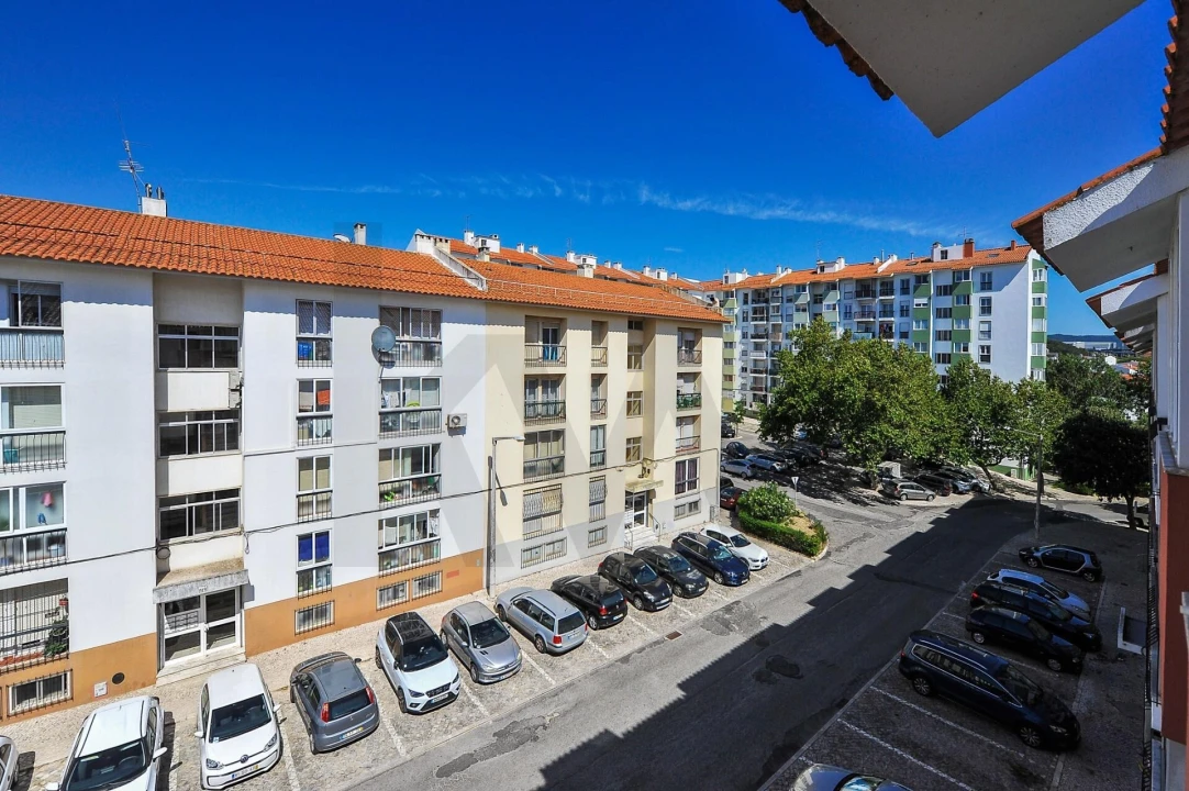 Apartamento T3 para Venda em Alcabideche Foto 6