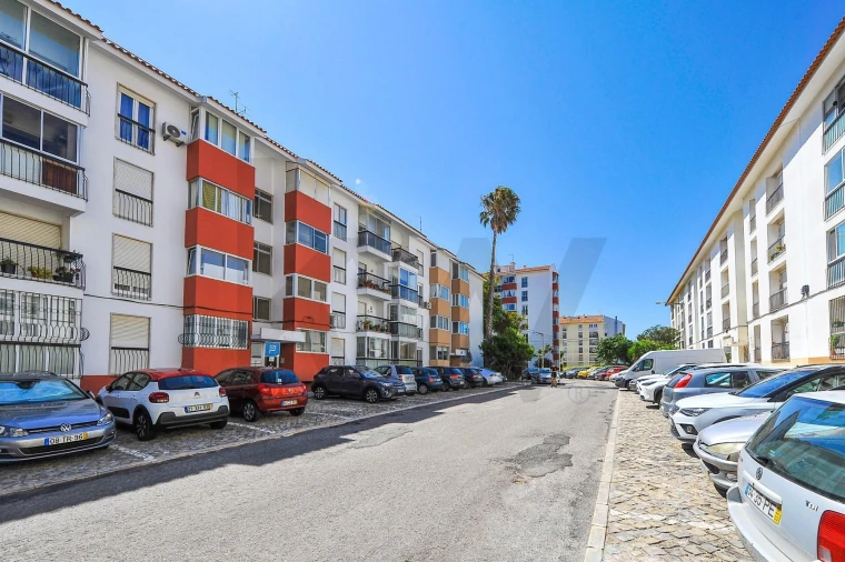 Apartamento T3 para Venda em Alcabideche Foto 29