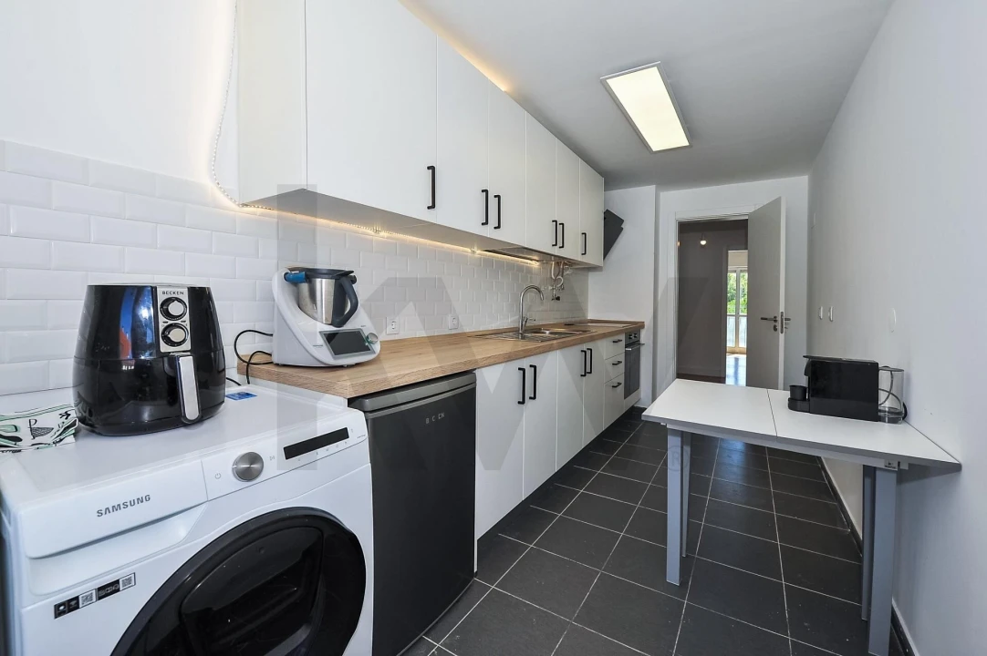 Apartamento T3 para Venda em Alcabideche Foto 5