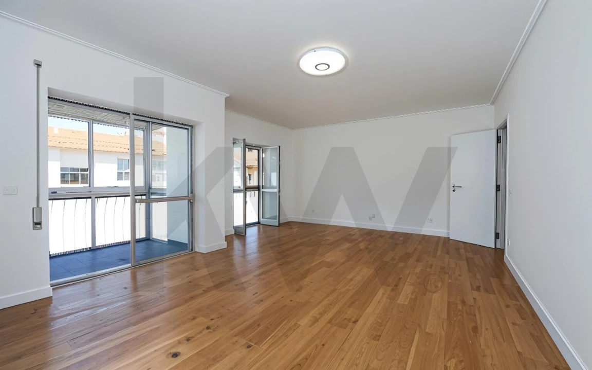Apartamento T3 para Venda em Alcabideche Foto 10