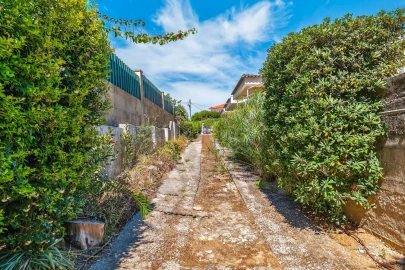 Moradia T6 para Venda em Carcavelos e Parede