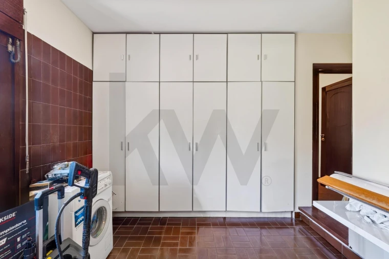 Moradia T6 para Venda em Carcavelos e Parede Foto 62