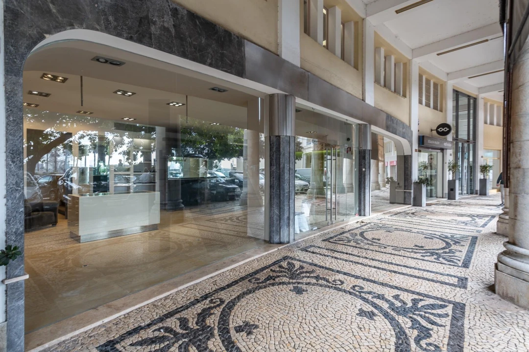 Loja para Venda em Cascais e Estoril Foto 1