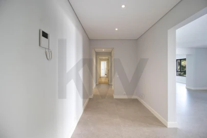 Apartamento T4 para Arrendamento em Cascais e Estoril