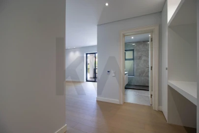 Apartamento T4 para Arrendamento em Cascais e Estoril