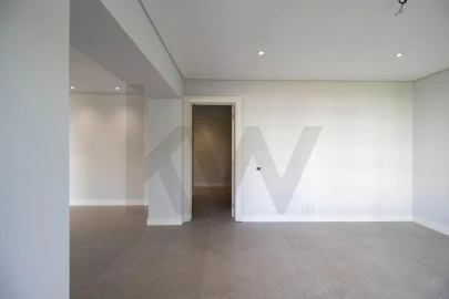 Apartamento T4 para Arrendamento em Cascais e Estoril