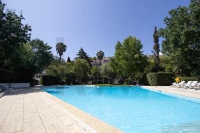 Apartamento T4 para Arrendamento em Cascais e Estoril