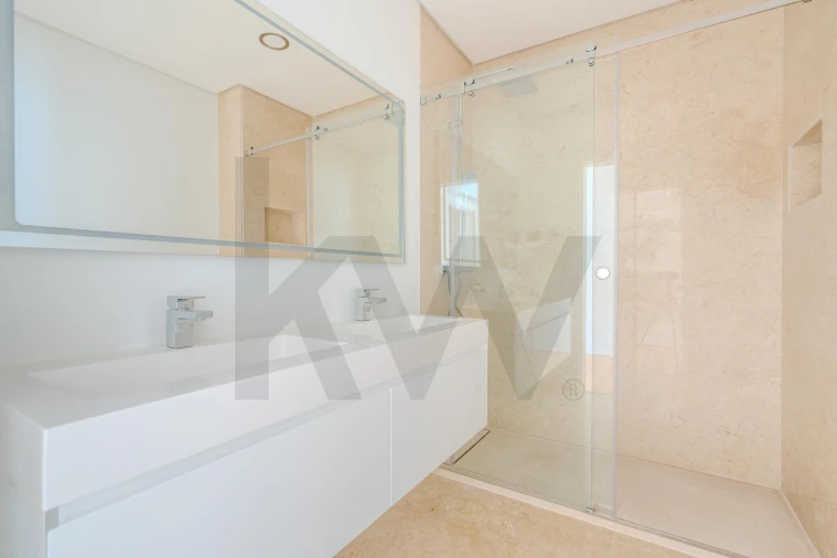 Apartamento T4 para Venda em Cascais e Estoril Foto 22