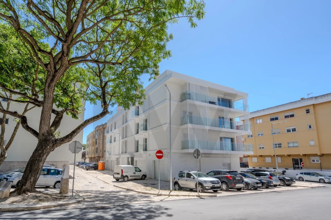 Apartamento T4 para Venda em Cascais e Estoril Foto 32