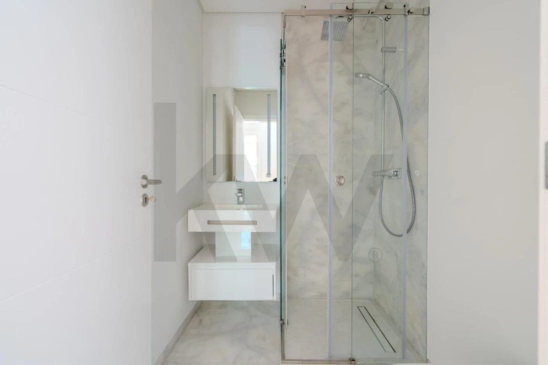 Apartamento T4 para Venda em Cascais e Estoril Foto 11