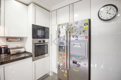 Apartamento T5 para Venda em Lumiar