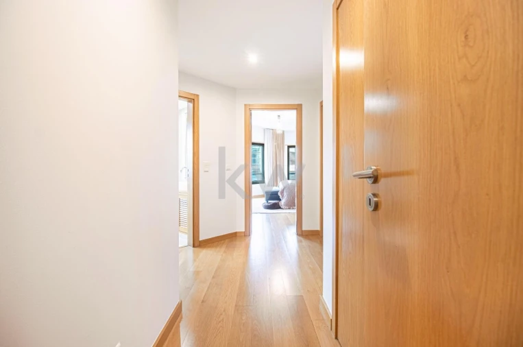 Apartamento T5 para Venda em Lumiar Foto 26