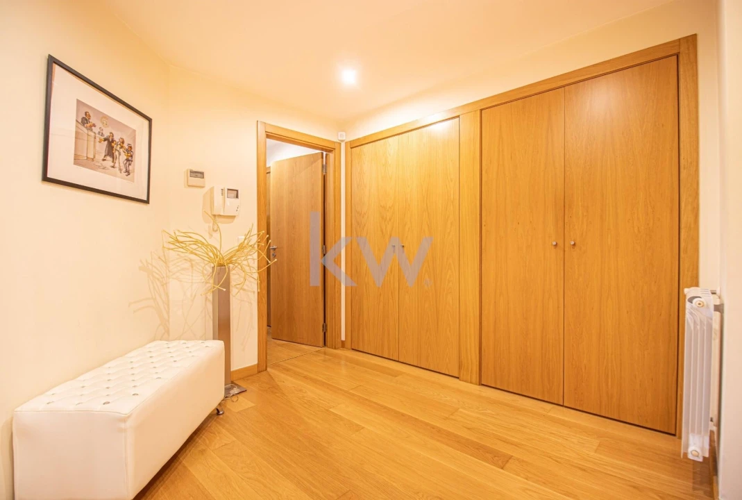 Apartamento T5 para Venda em Lumiar Foto 25
