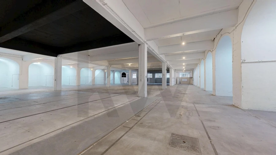 Armazém para Venda em Marvila