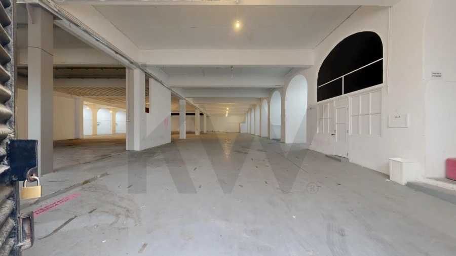 Armazém para Venda em Marvila Foto 4