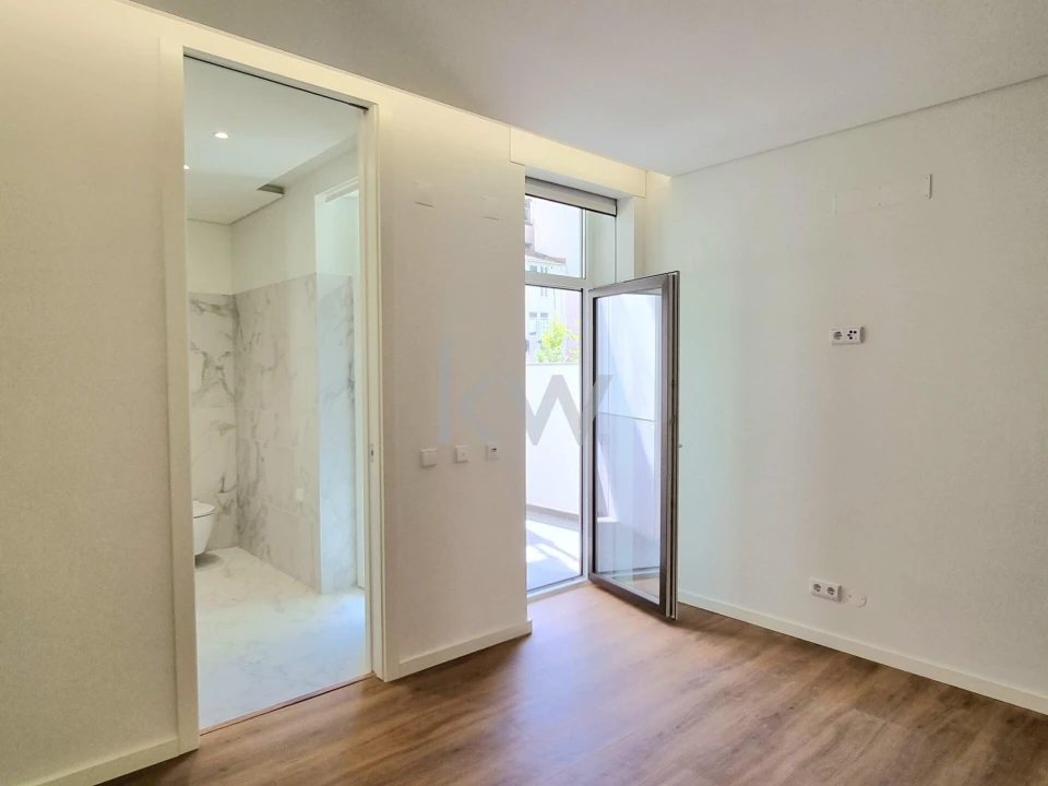 Apartamento T2 para Venda em Arroios Foto 12