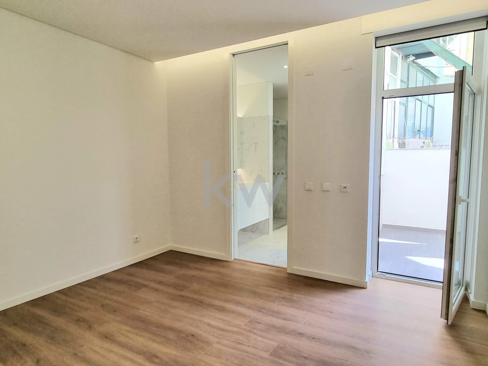 Apartamento T2 para Venda em Arroios Foto 8