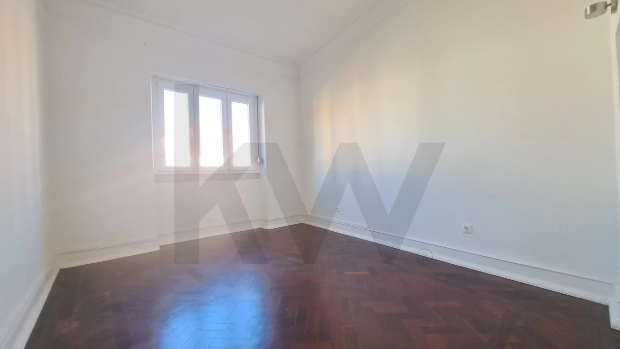 Apartamento T4 para Arrendamento em Estrela Foto 6