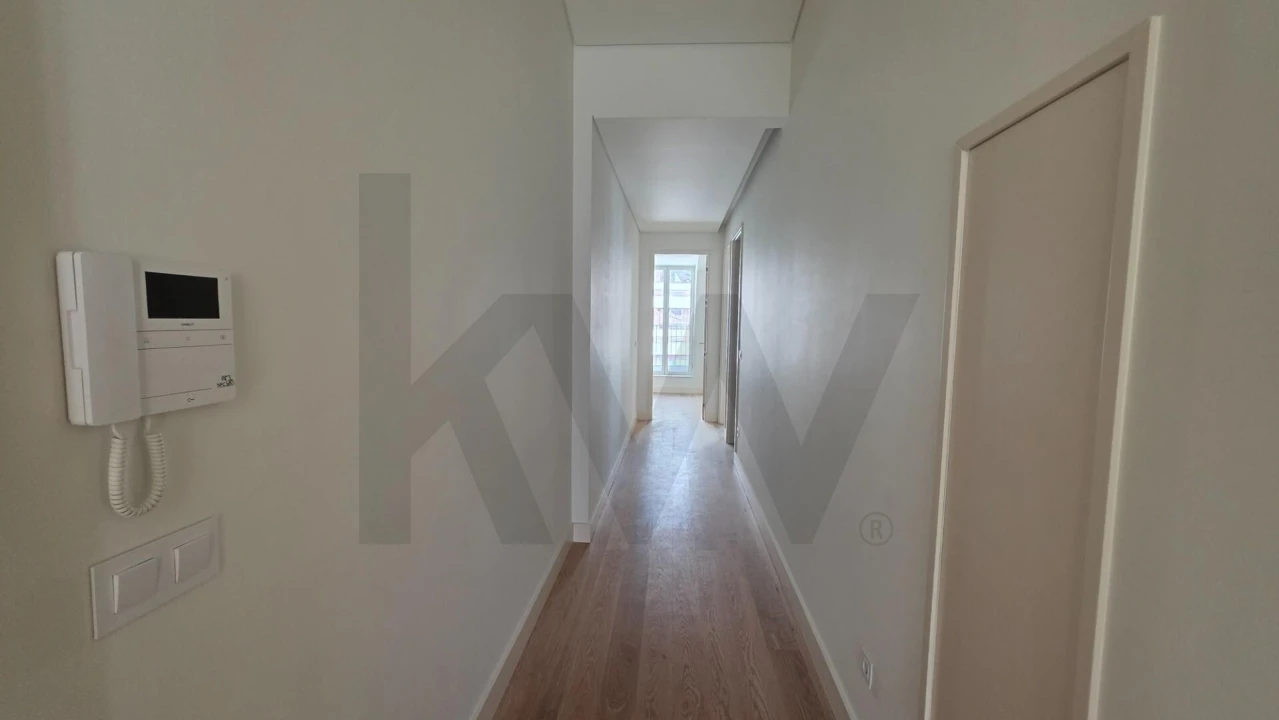 Apartamento T2 para Venda em Misericórdia Foto 6