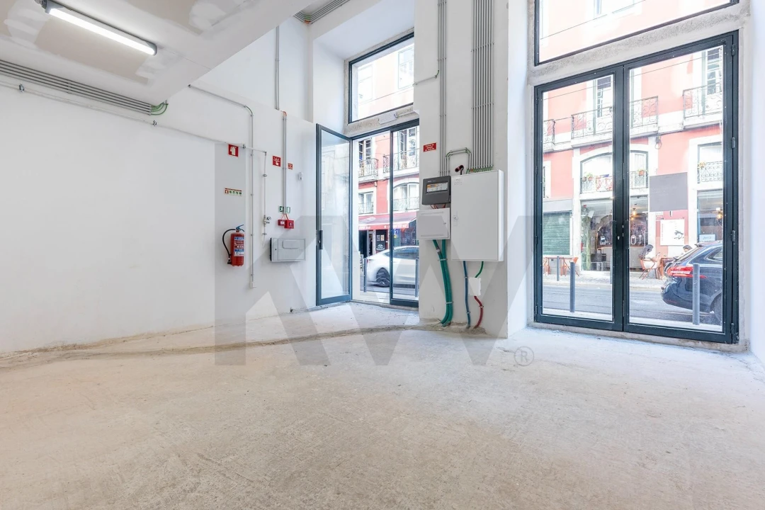 Loja para Arrendamento em Misericórdia Foto 2