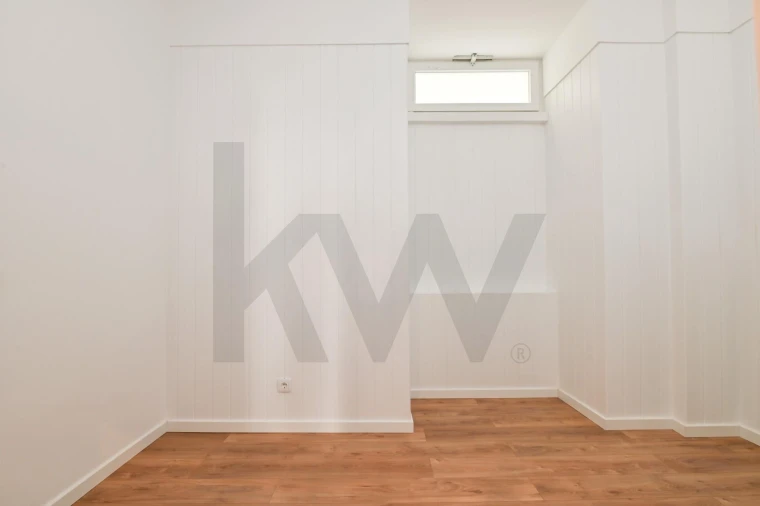 Apartamento T2 para Arrendamento em Santa Maria Maior Foto 11