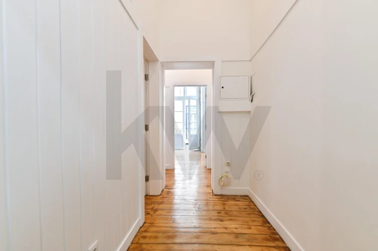 Apartamento T2 para Arrendamento em Santa Maria Maior Foto 13