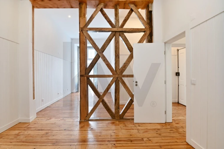 Apartamento T2 para Arrendamento em Santa Maria Maior Foto 1