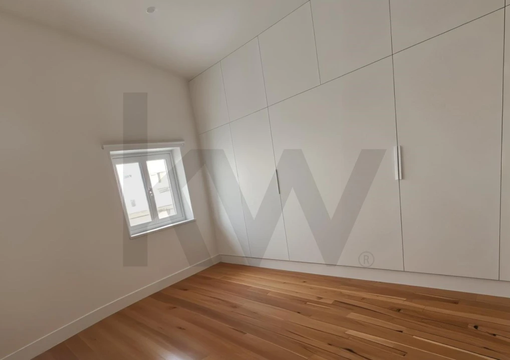Apartamento T4 para Venda em Santa Maria Maior Foto 18