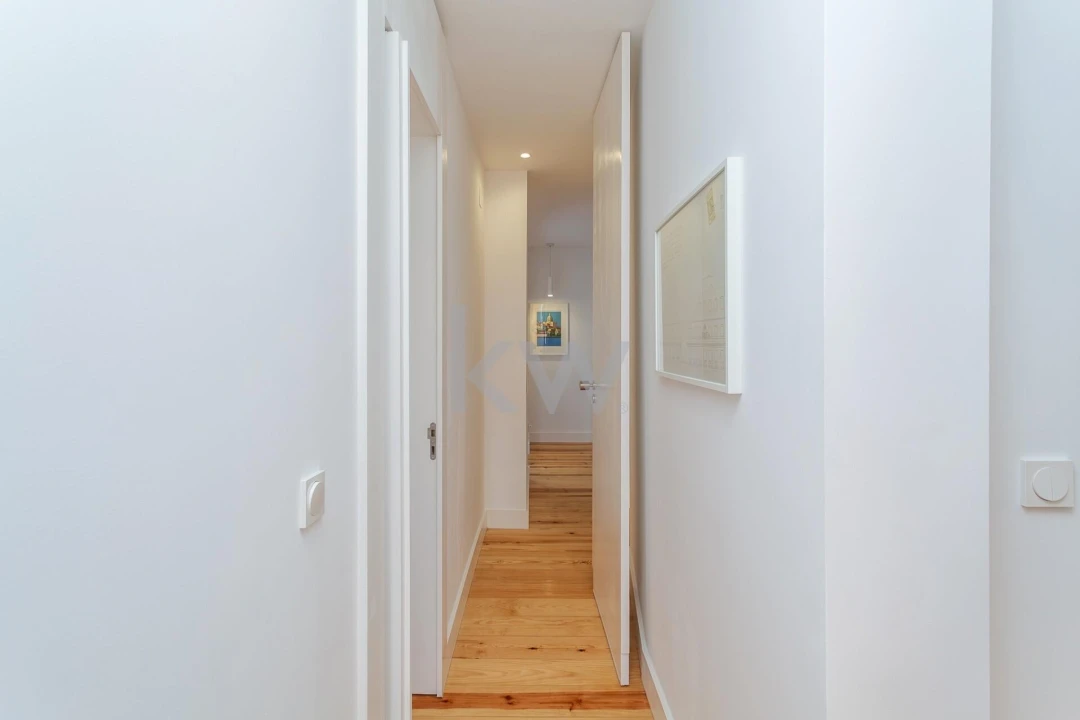 Apartamento T2 para Venda em São Vicente Foto 32