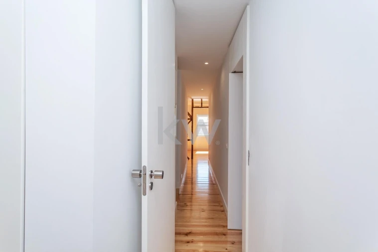 Apartamento T2 para Venda em São Vicente Foto 44