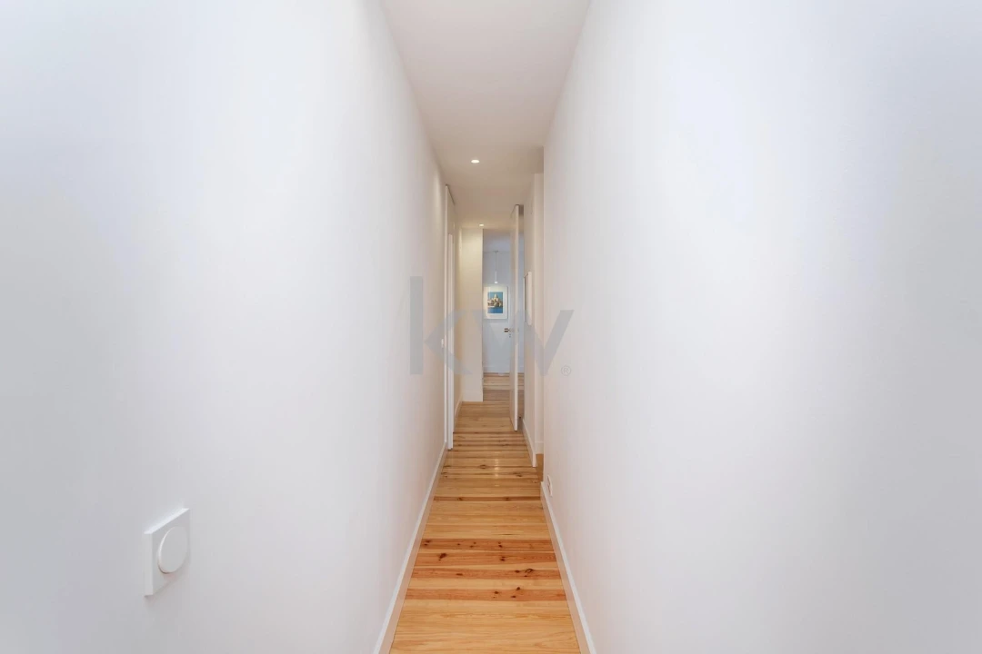 Apartamento T2 para Venda em São Vicente Foto 31