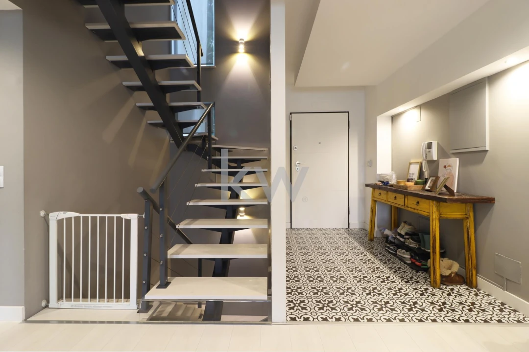 Moradia T4 para Venda em Carnaxide e Queijas Foto 7