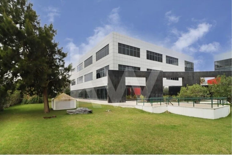 Escritório para Arrendamento em São João das Lampas e Terrugem