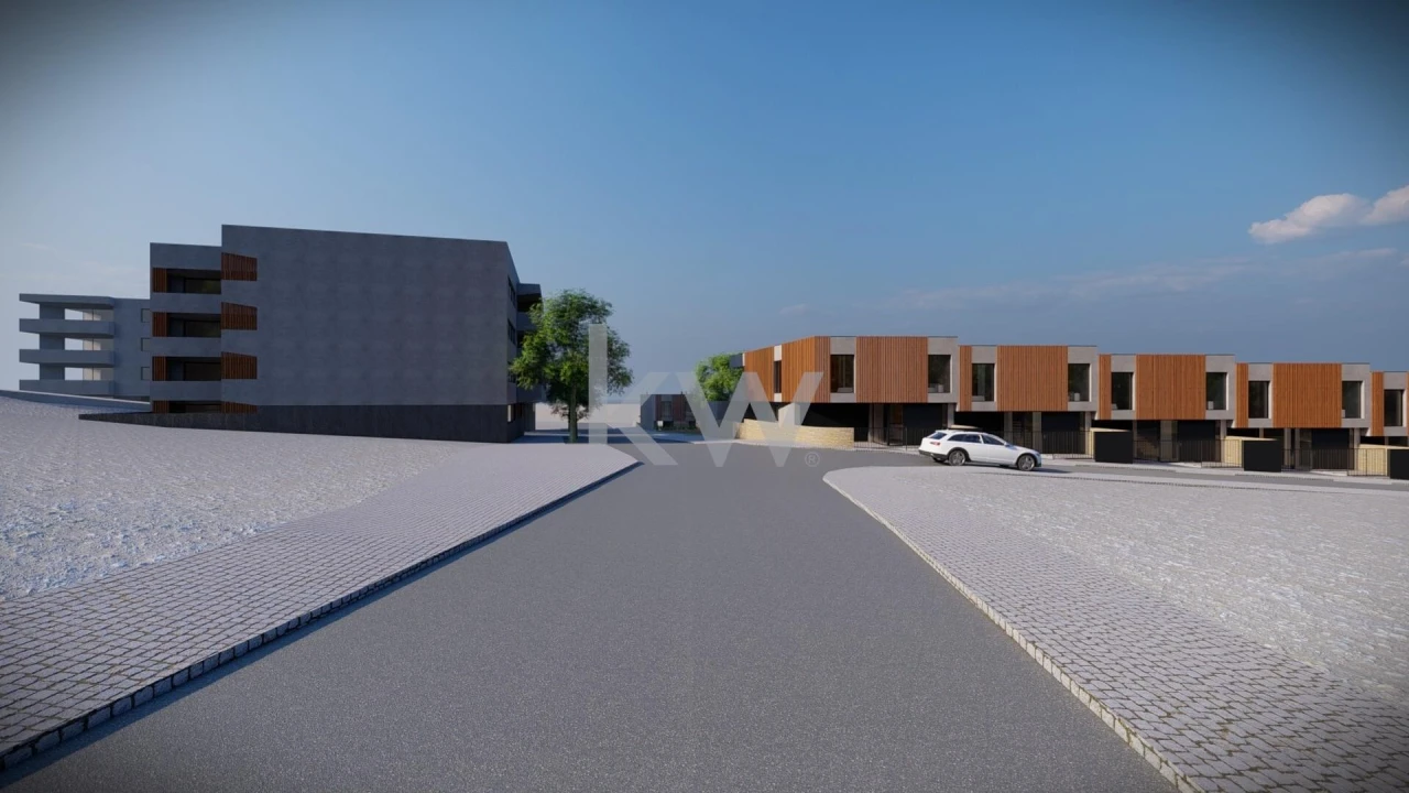 Moradia T4 para Venda em A dos Cunhados e Maceira Foto 1