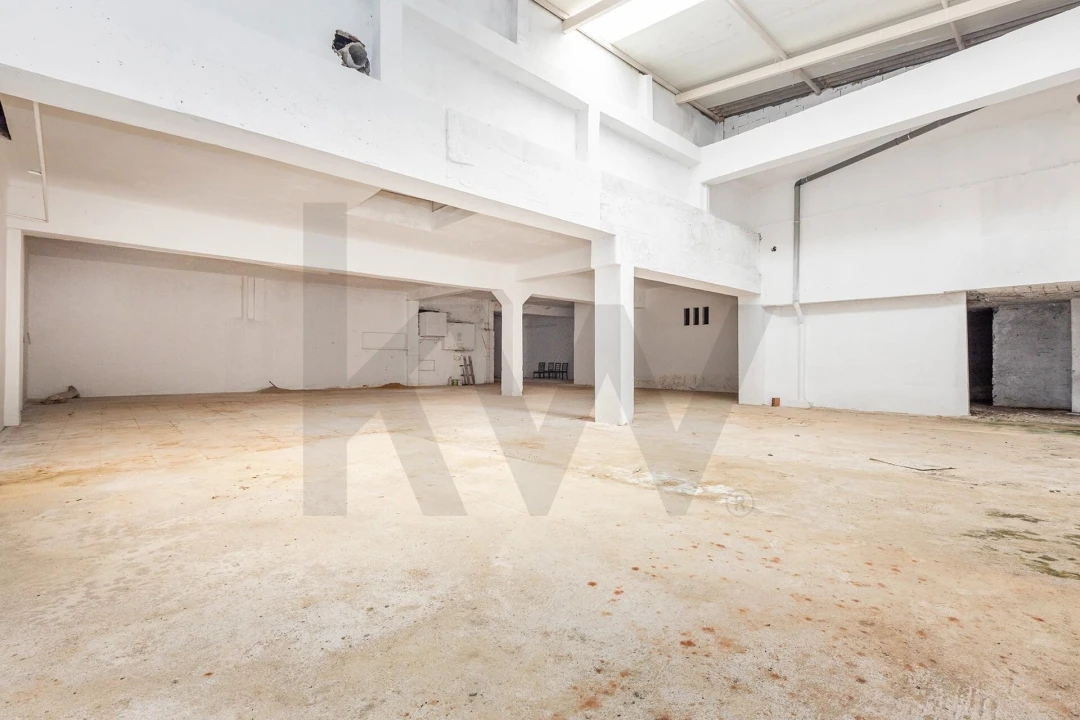 Loja para Arrendamento em Alfragide Foto 10