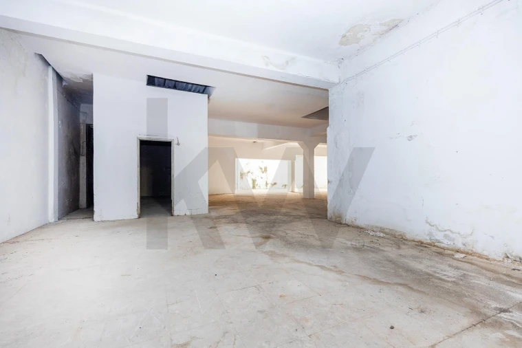 Loja para Arrendamento em Alfragide Foto 5