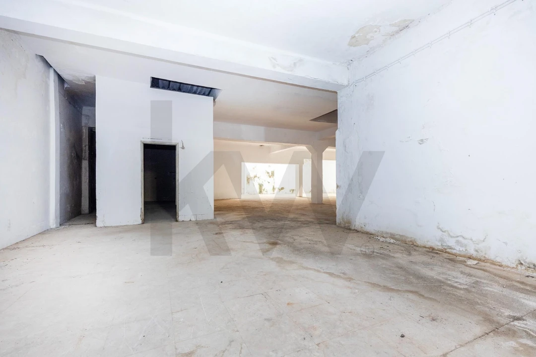 Loja para Arrendamento em Alfragide Foto 5