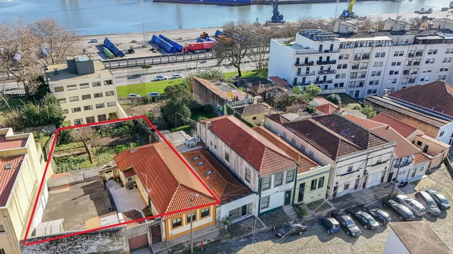 Moradia T3 para Venda em Matosinhos e Leça da Palmeira Foto 37