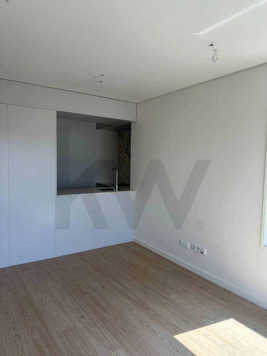 Apartamento T1 para Venda em Cedofeita, Santo Ildefonso, Sé, Miragaia, São Nicolau e Vitória Foto 11