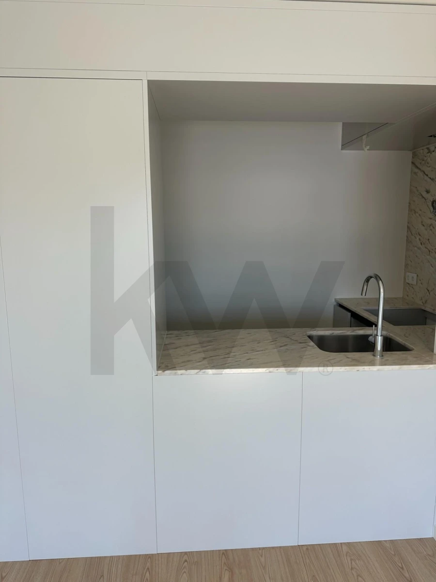 Apartamento T1 para Venda em Cedofeita, Santo Ildefonso, Sé, Miragaia, São Nicolau e Vitória Foto 9