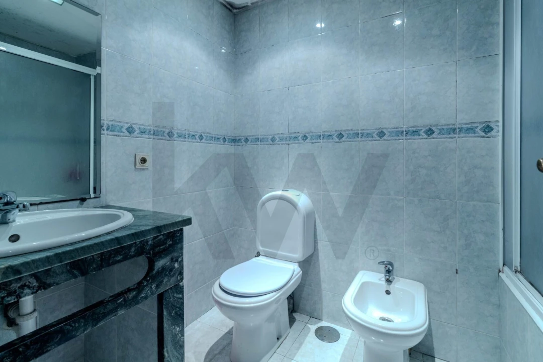 Apartamento T4 para Venda em Gulpilhares e Valadares Foto 18