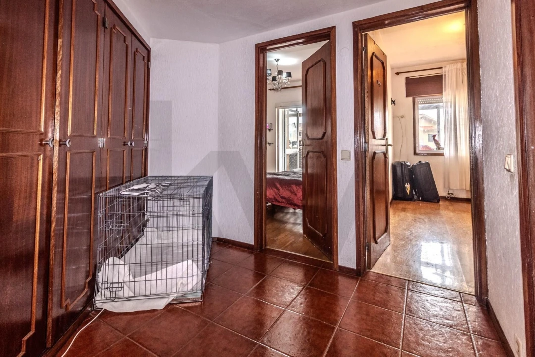 Apartamento T4 para Venda em Gulpilhares e Valadares Foto 16