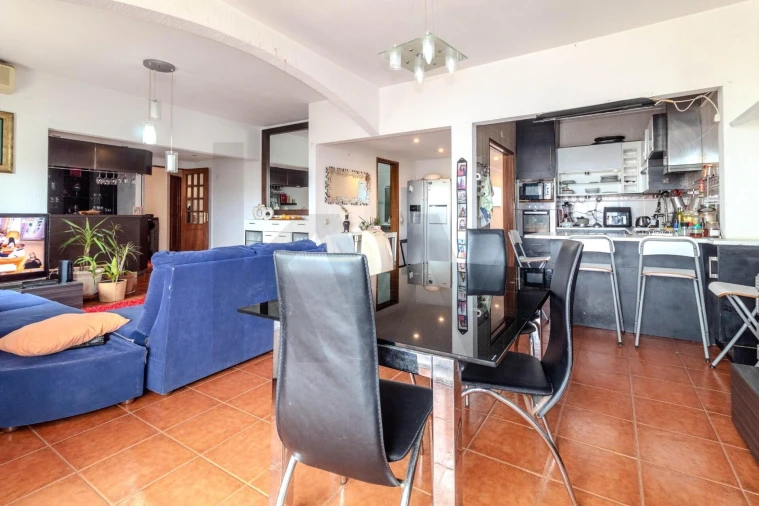 Apartamento T4 para Venda em Gulpilhares e Valadares Foto 11