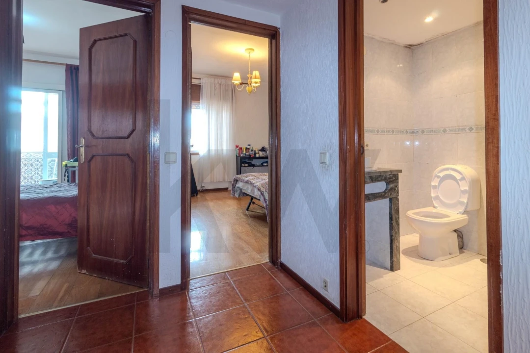Apartamento T4 para Venda em Gulpilhares e Valadares Foto 17