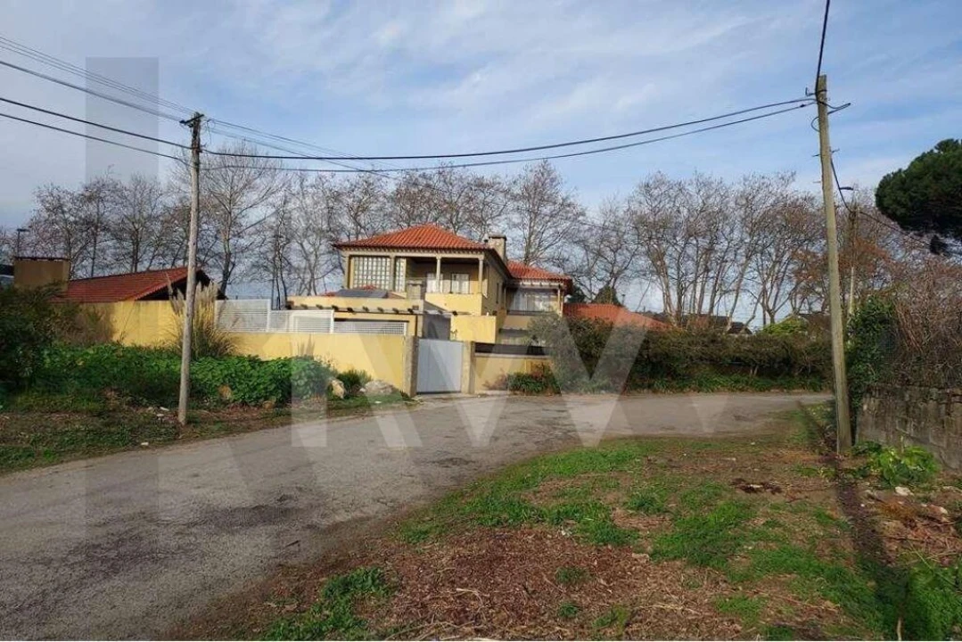 Terreno para Venda em Gulpilhares e Valadares Foto 9