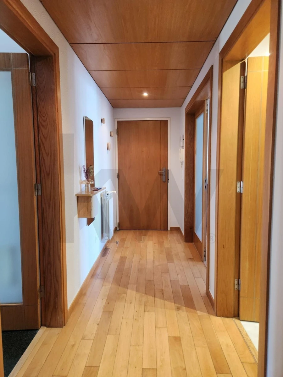 Apartamento T2 para Arrendamento em Caparica e Trafaria Foto 7