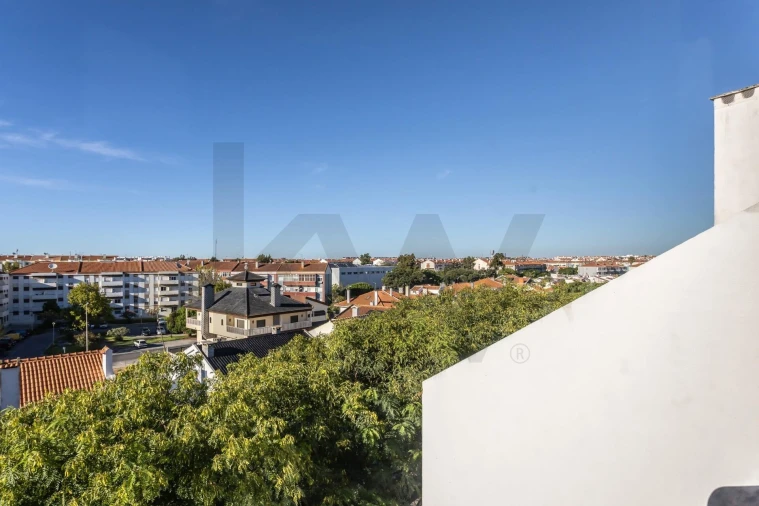 Apartamento T5 para Arrendamento em Montijo e Afonsoeiro Foto 48